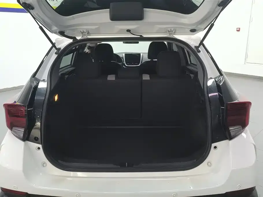 Toyota Yaris L 2022 из CN, фото 4