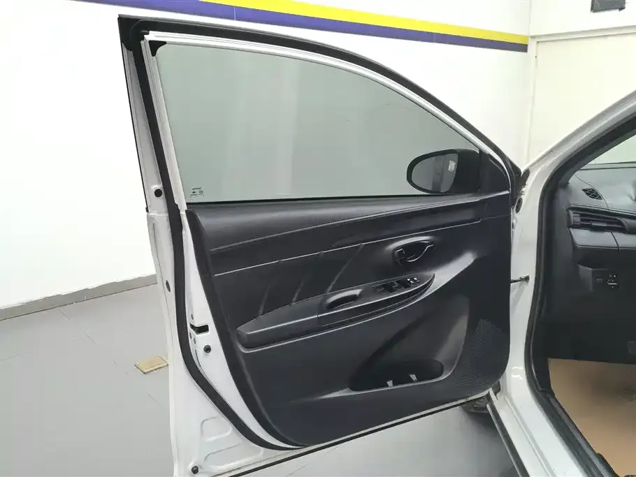 Toyota Yaris L 2022 из CN, фото 7