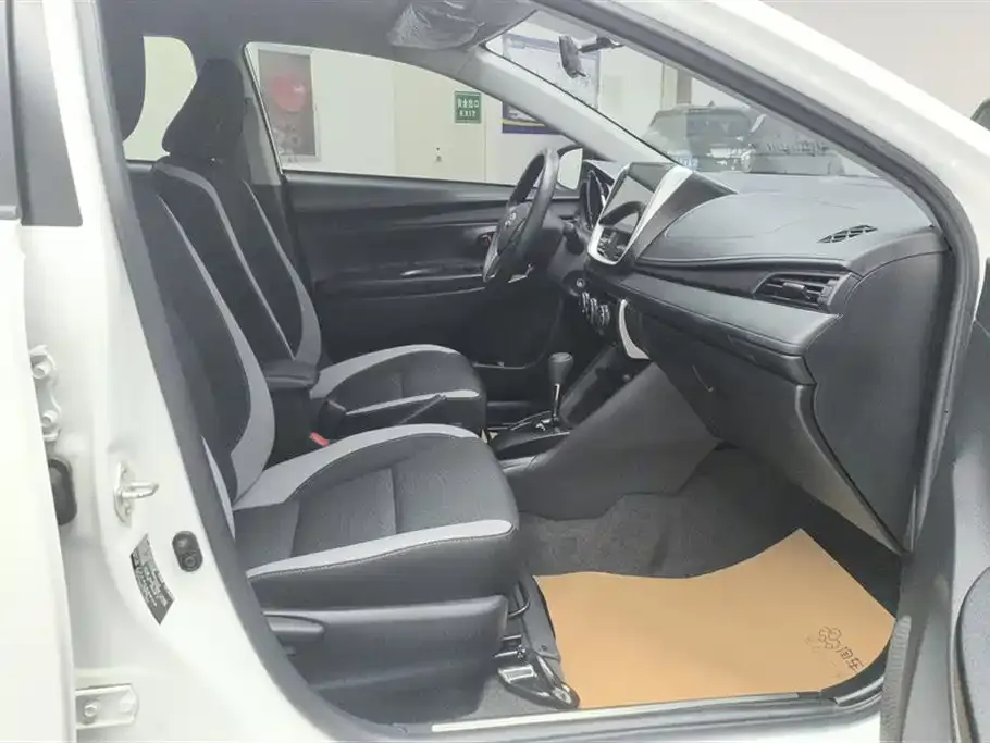 Toyota Yaris L 2022 из CN, фото 6