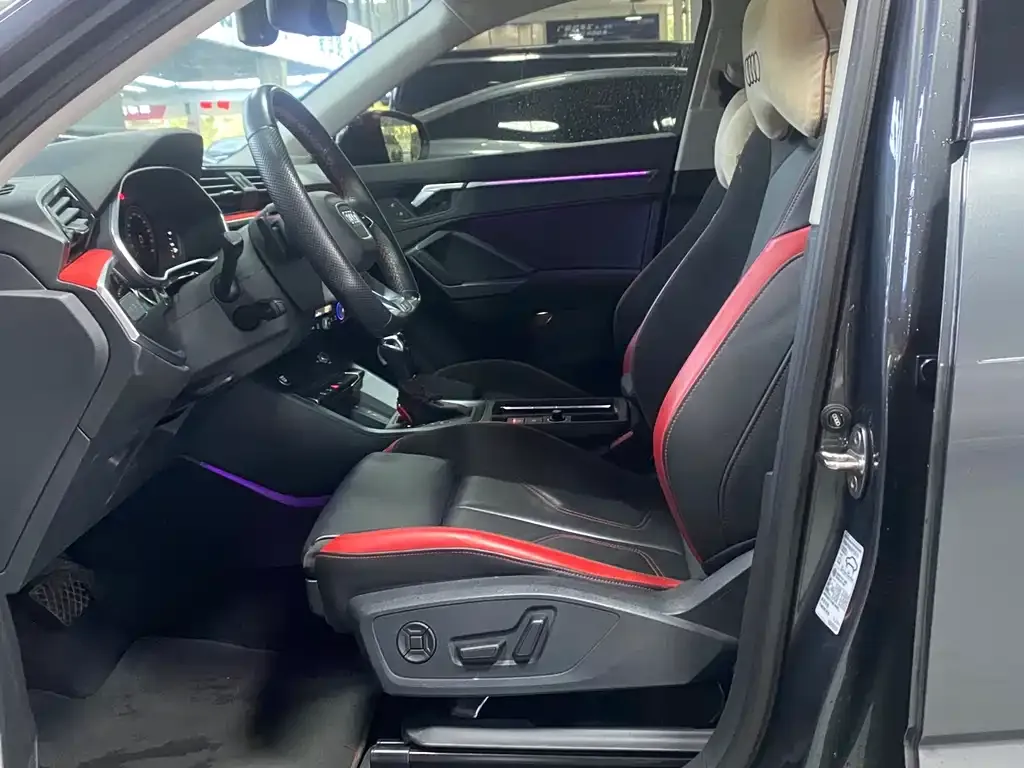Audi Q3 2023 из CN, фото 4