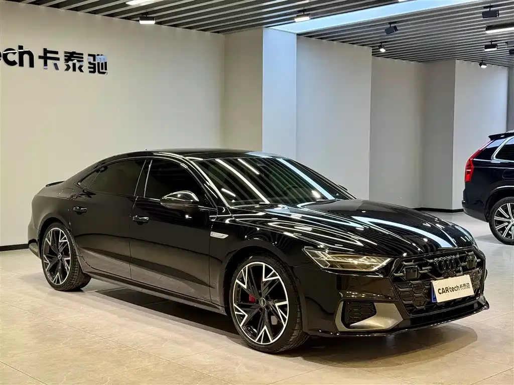 Audi A7L 2024 из CN, фото 2