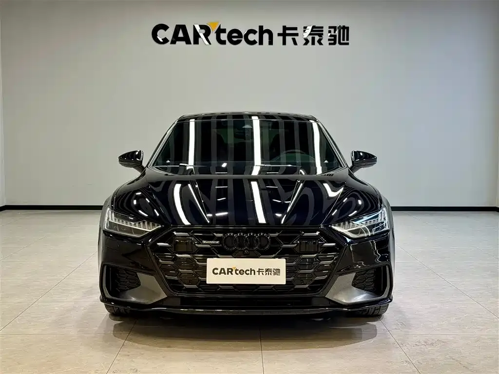 Audi A7L 2024 из CN, фото 4