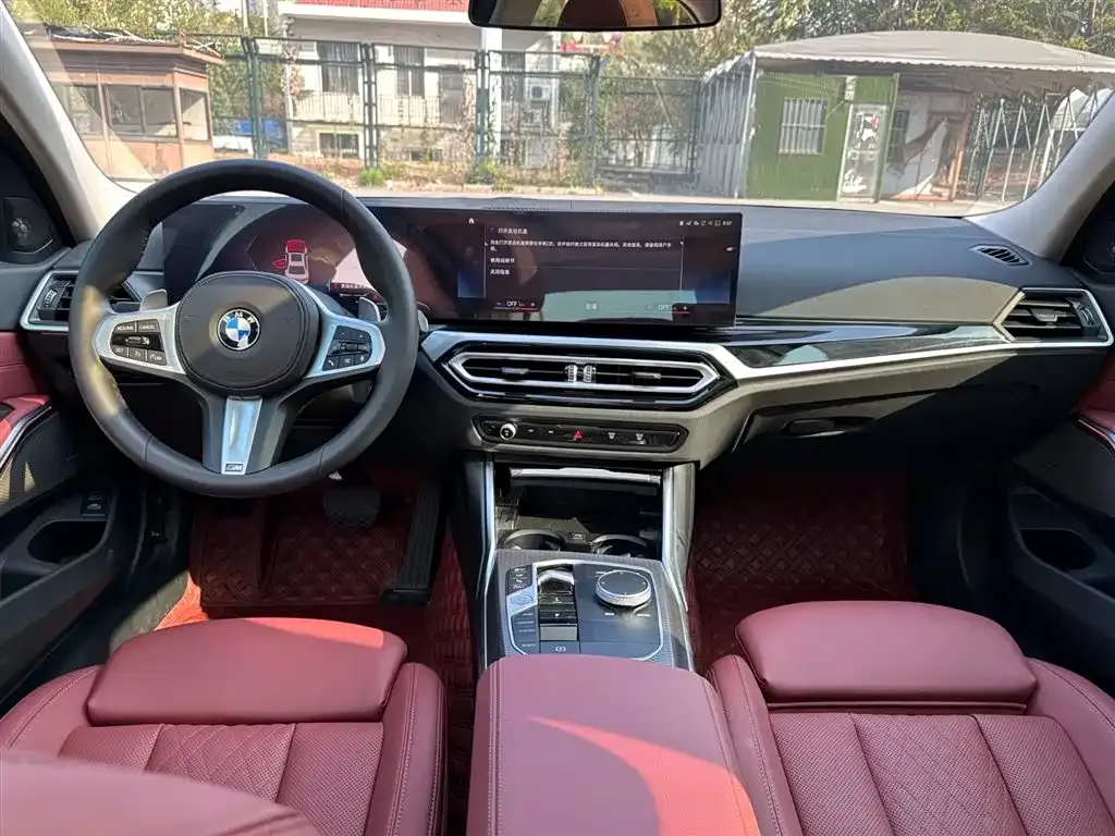 BMW 3 Series 2023 из CN, фото 4