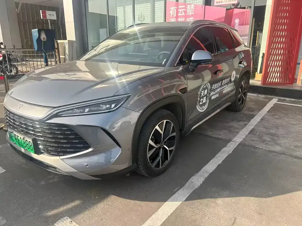 BYD L DM-i 2025 из CN, фото 1