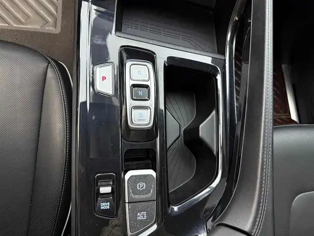Hyundai Custo 2024 из CN, фото 7
