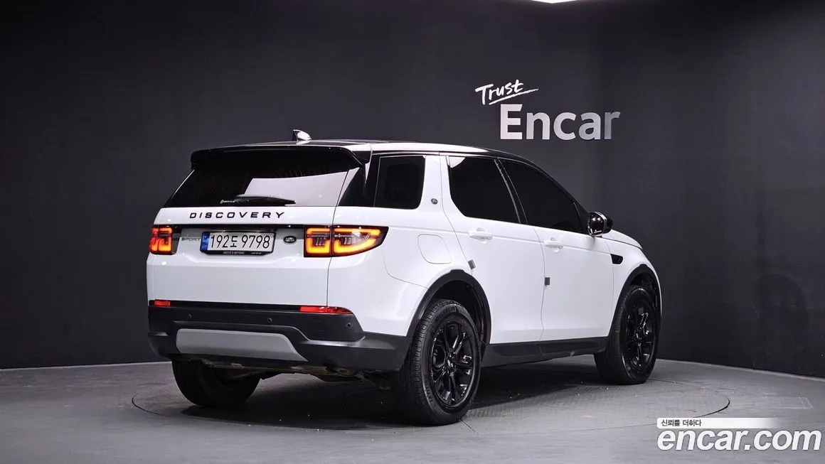 Land Rover Discovery Sport — фото 4