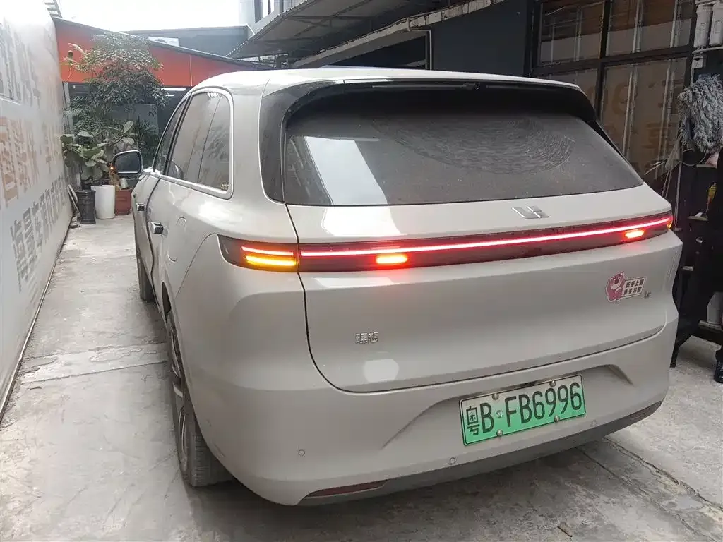 Li Auto L6 2025 из CN, фото 7