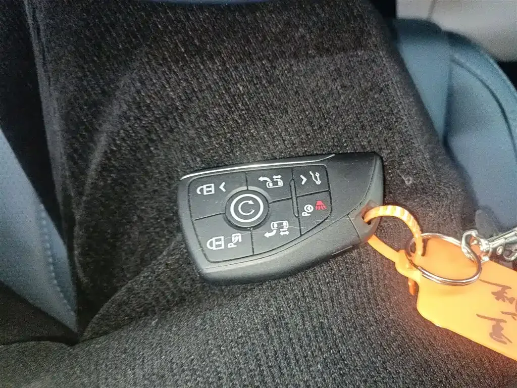 Buick Century 2024 из CN, фото 10