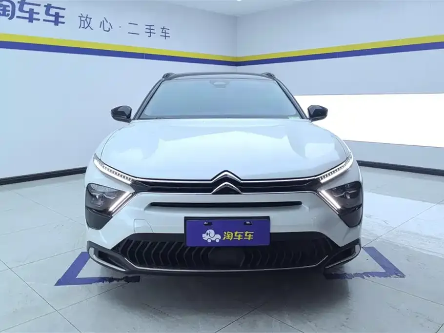 Citroen C5 X 2022 из CN, фото 2