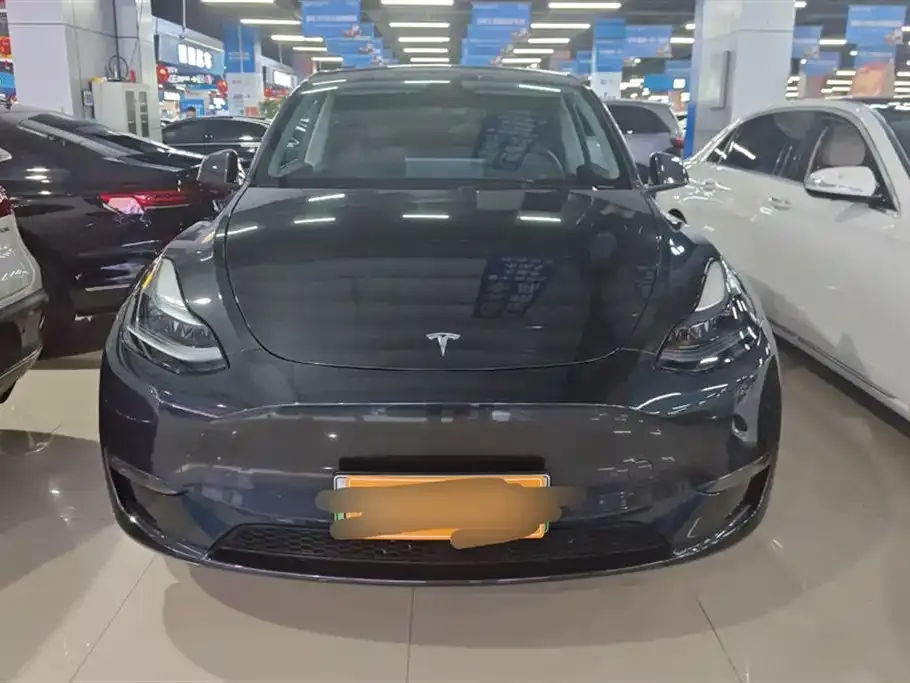 Tesla Model Y 2024 из CN, фото 5