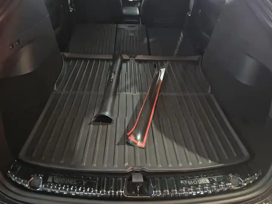 Tesla Model Y 2024 из CN, фото 8