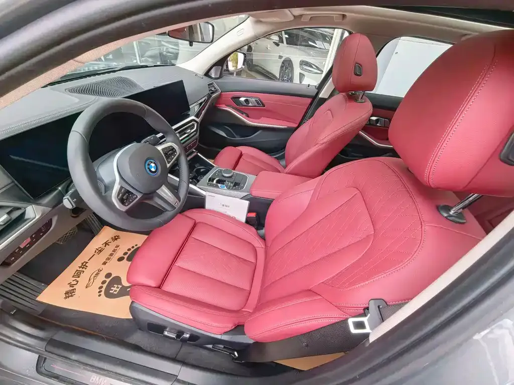 BMW i3 2024 из CN, фото 4