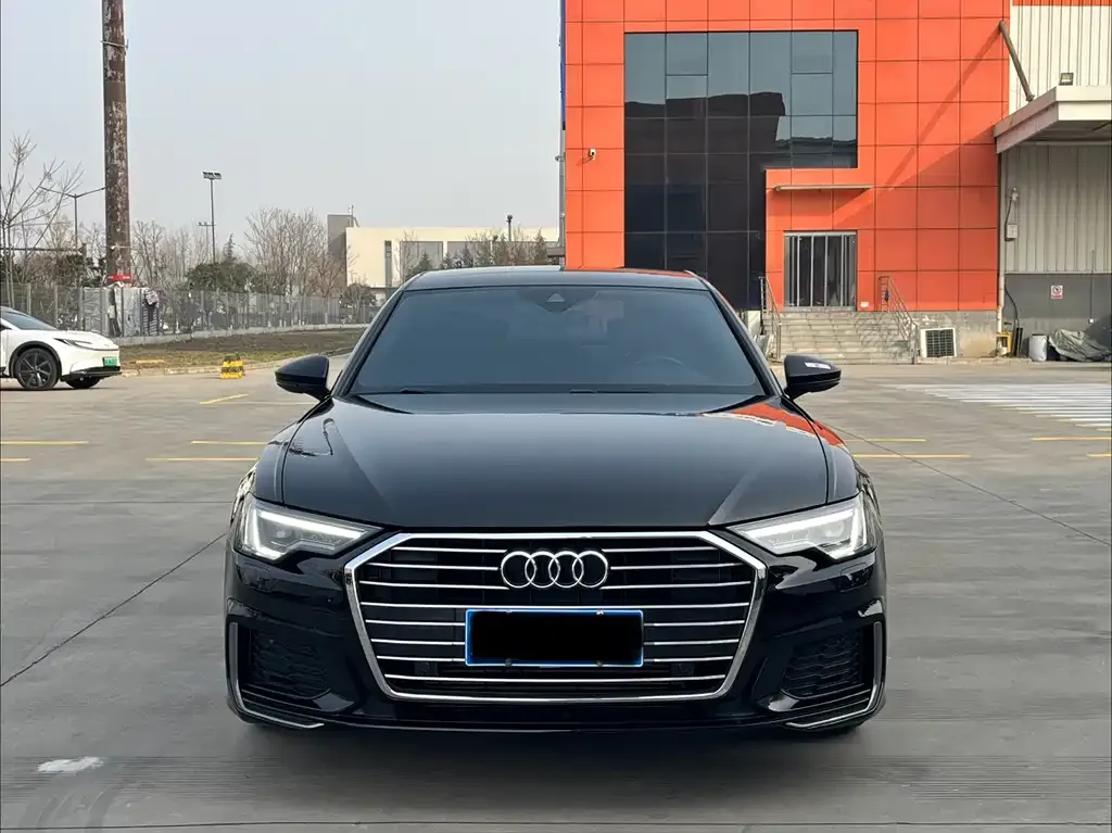 Audi A6L 2021 из CN, фото 10
