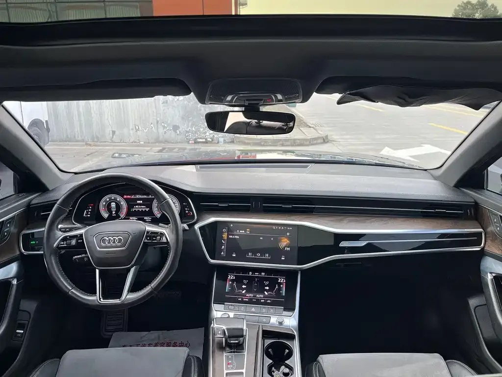 Audi A6L 2021 из CN, фото 3