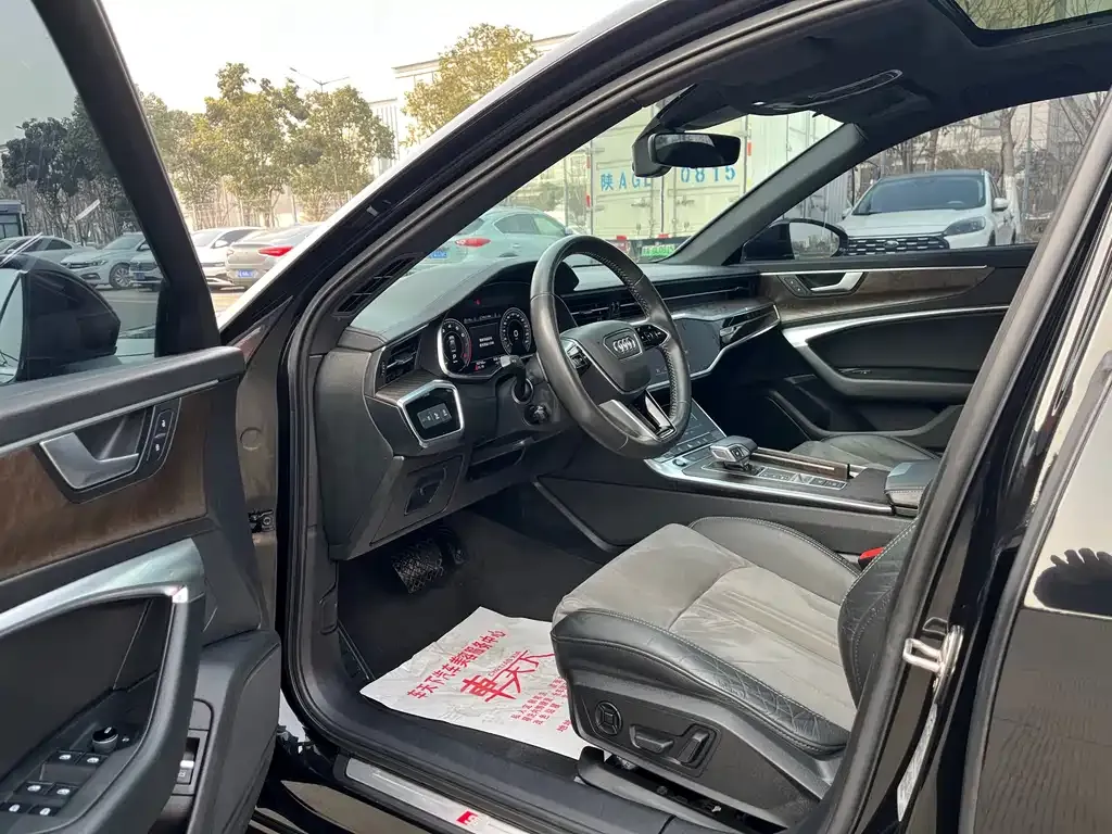 Audi A6L 2021 из CN, фото 4