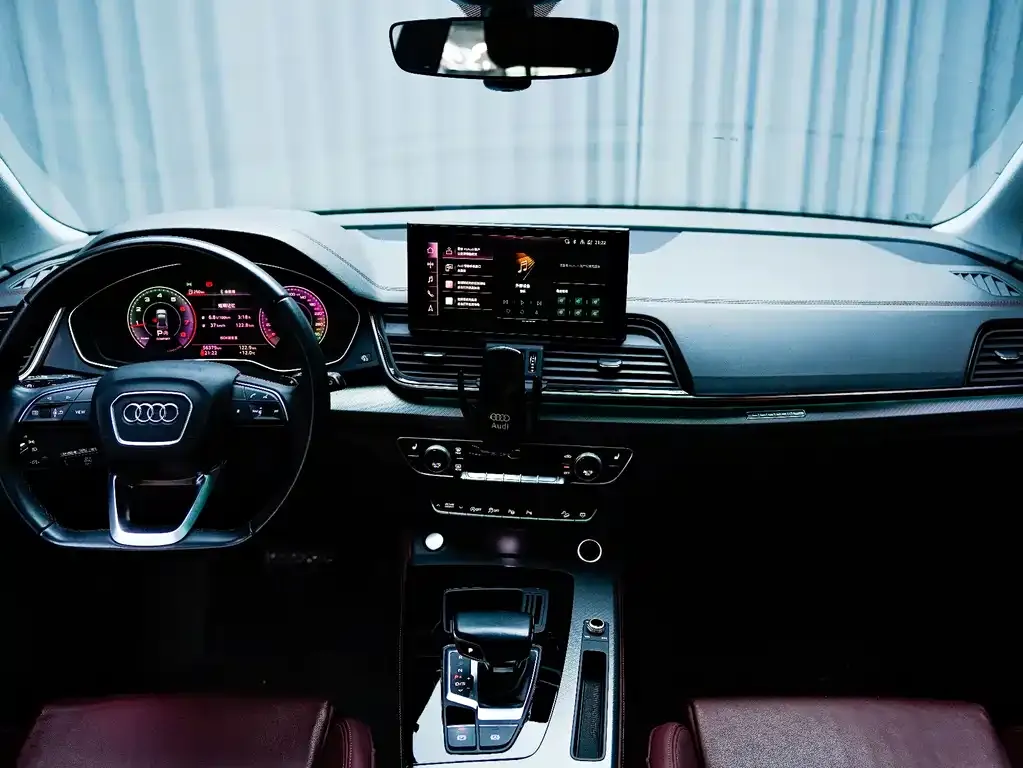 Audi Q5L 2022 из CN, фото 4