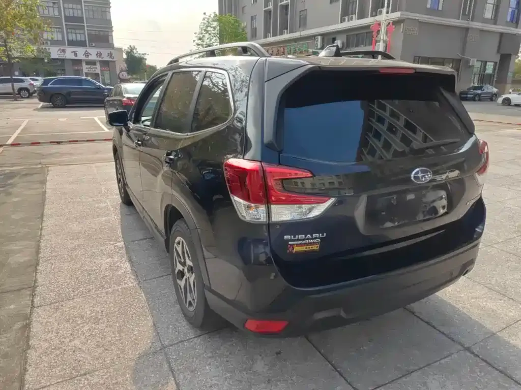 Subaru Forester 2022 из CN, фото 6