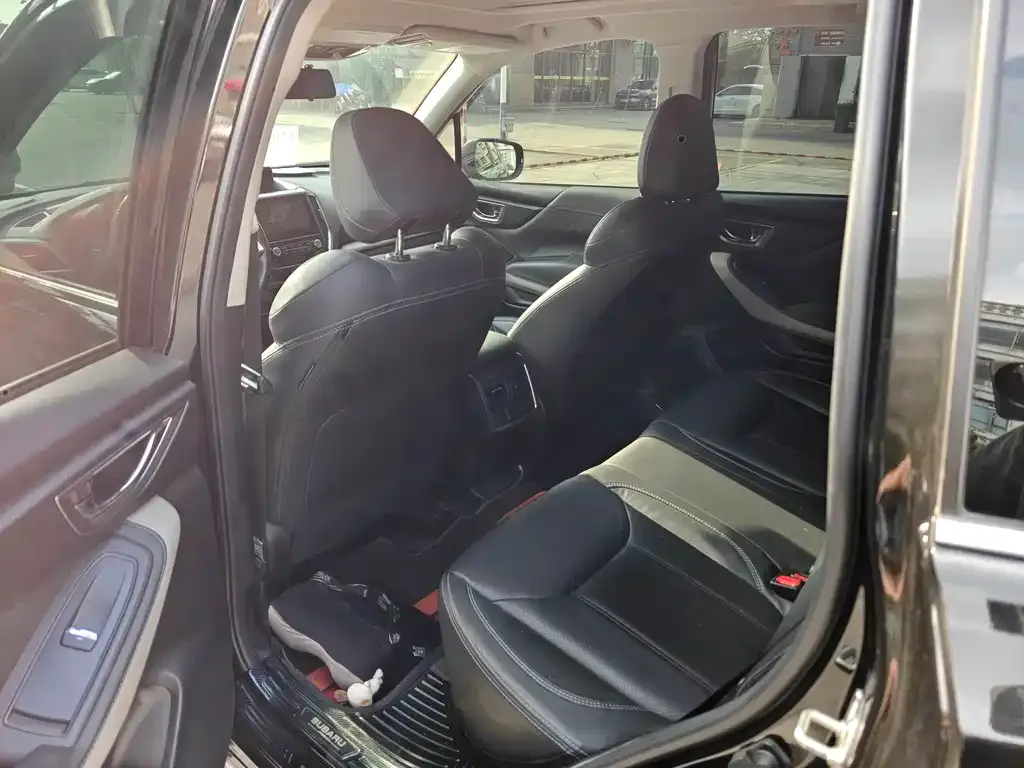 Subaru Forester 2022 из CN, фото 4