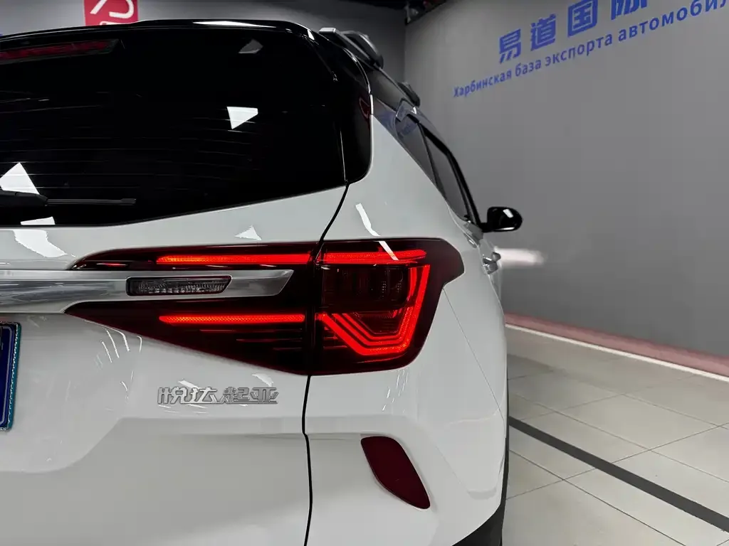 Kia KX3 2022 из CN, фото 8