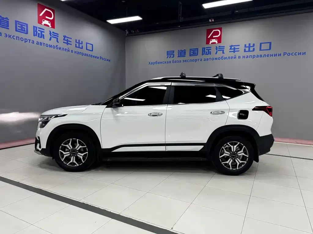 Kia KX3 2022 из CN, фото 5