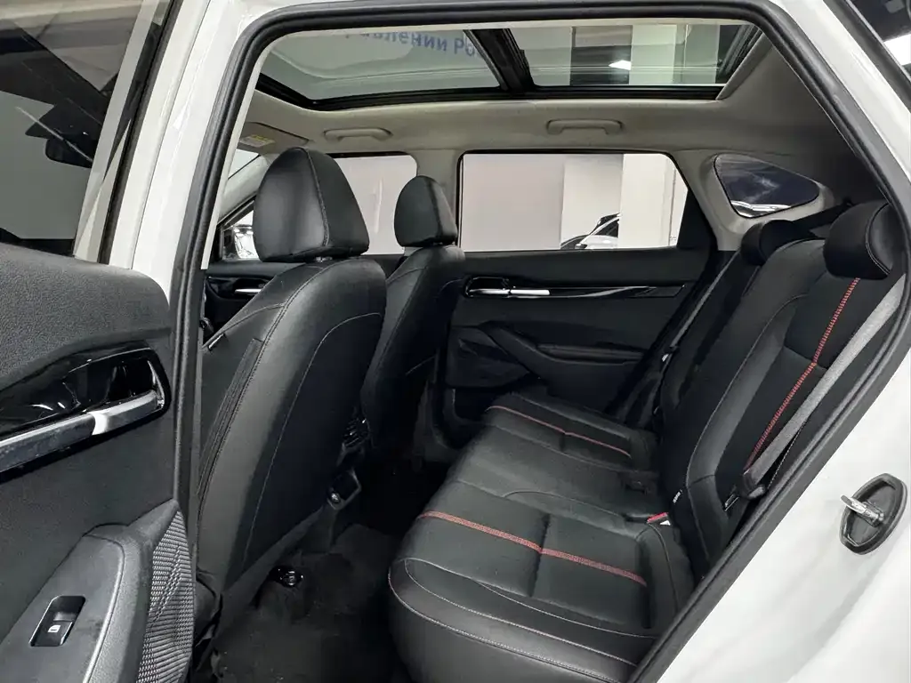 Kia KX3 2022 из CN, фото 7