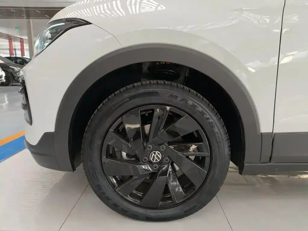 Volkswagen Tharu 2025 из CN, фото 8