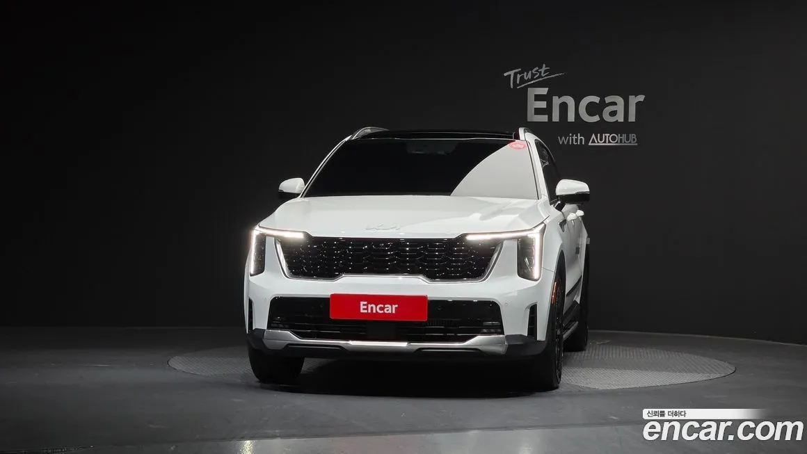 Kia Sorento — фото 9