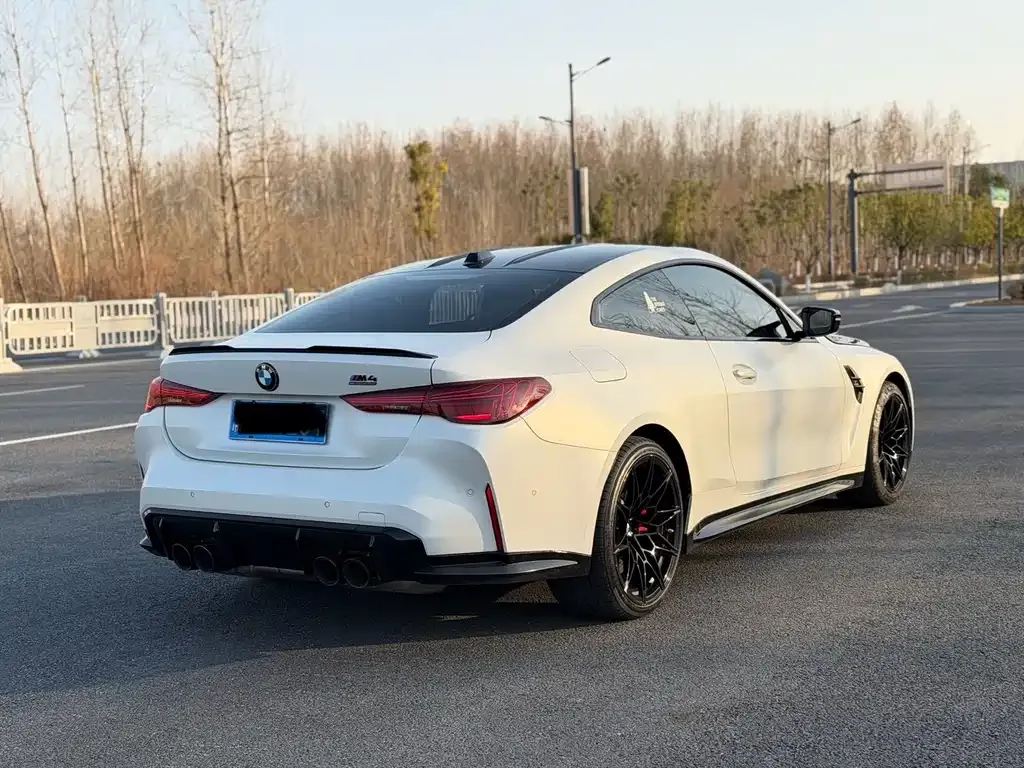 BMW M4 2025 из CN, фото 9