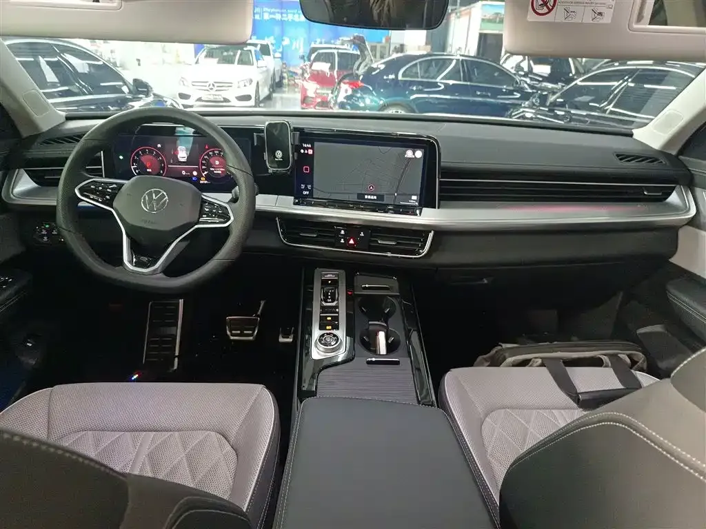 Volkswagen Tavendor 2023 из CN, фото 7