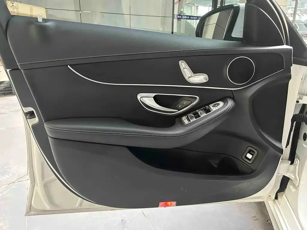Mercedes-Benz C-Class 2021 из CN, фото 4