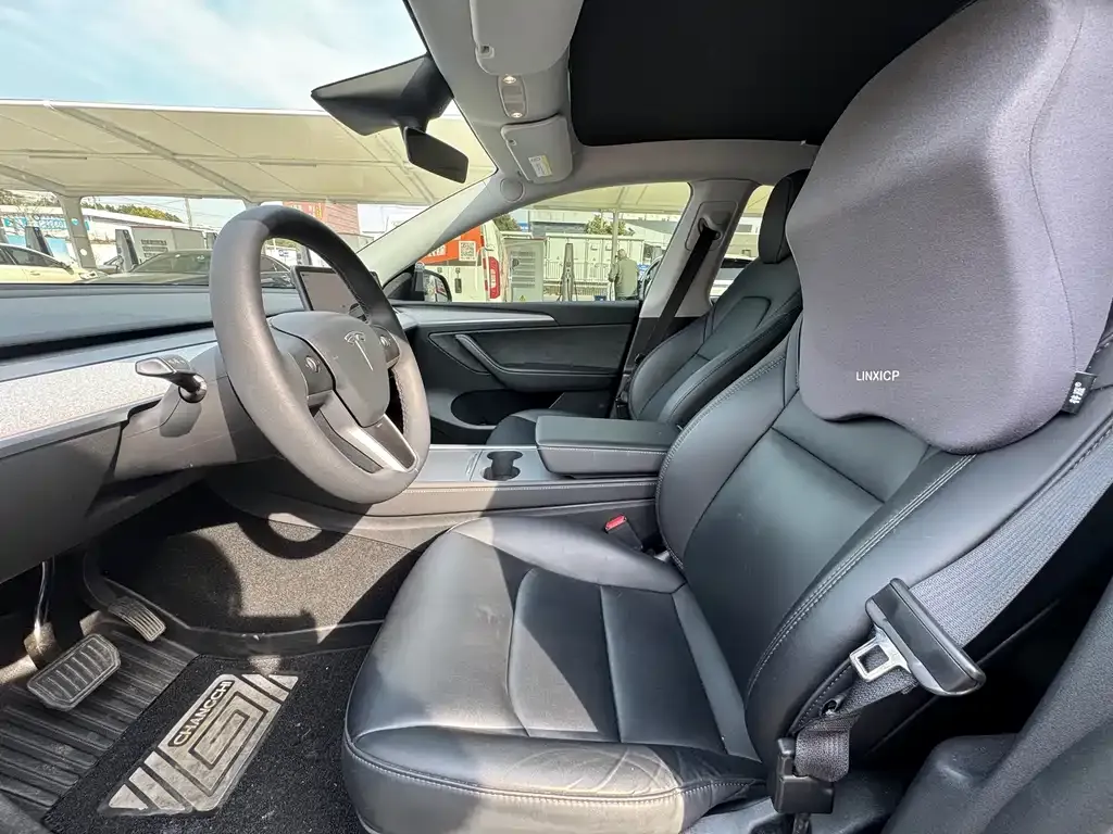 Tesla Model Y 2024 из CN, фото 7