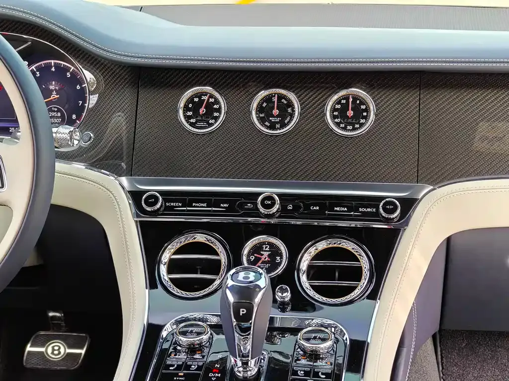 Bentley Continental 2022 из CN, фото 4