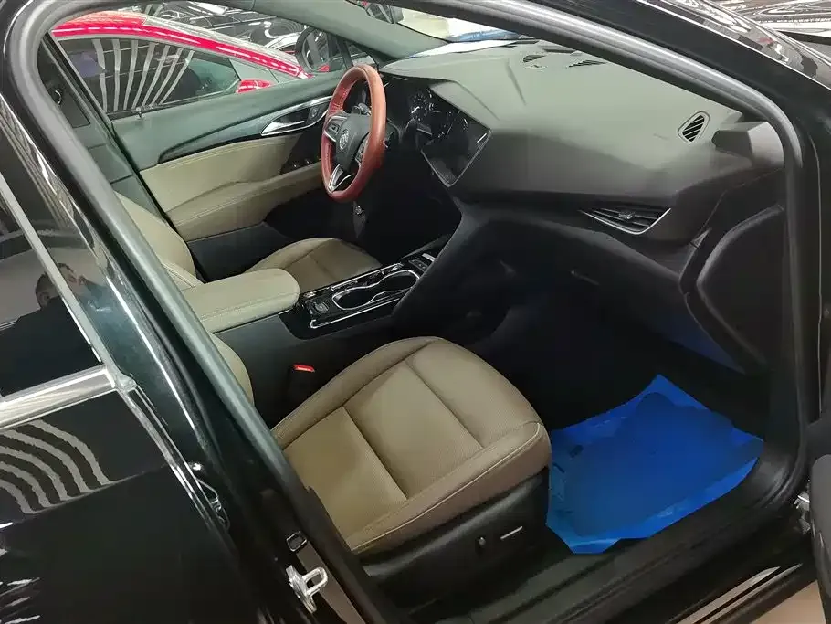 Buick Envision Plus 2023 из CN, фото 8
