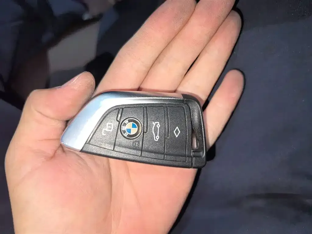 BMW 3 Series 2024 из CN, фото 6