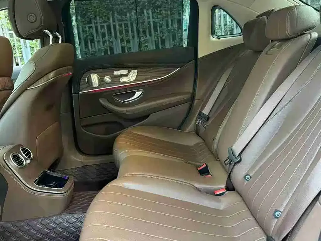 Mercedes-Benz E-Class 2021 из CN, фото 3
