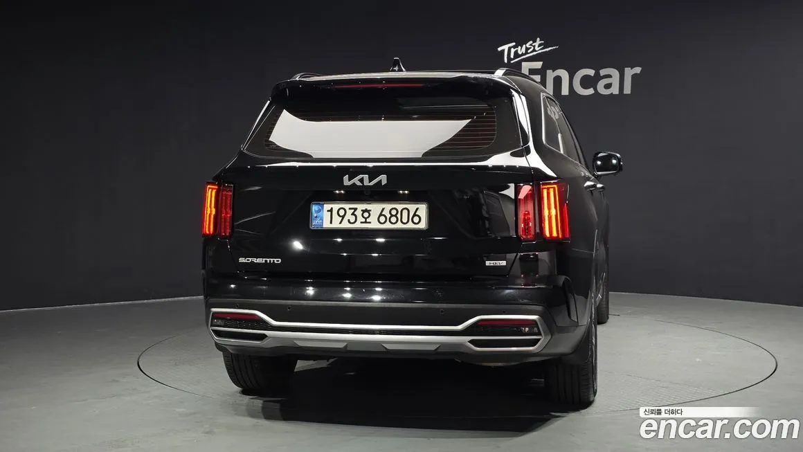 Kia Sorento — фото 4