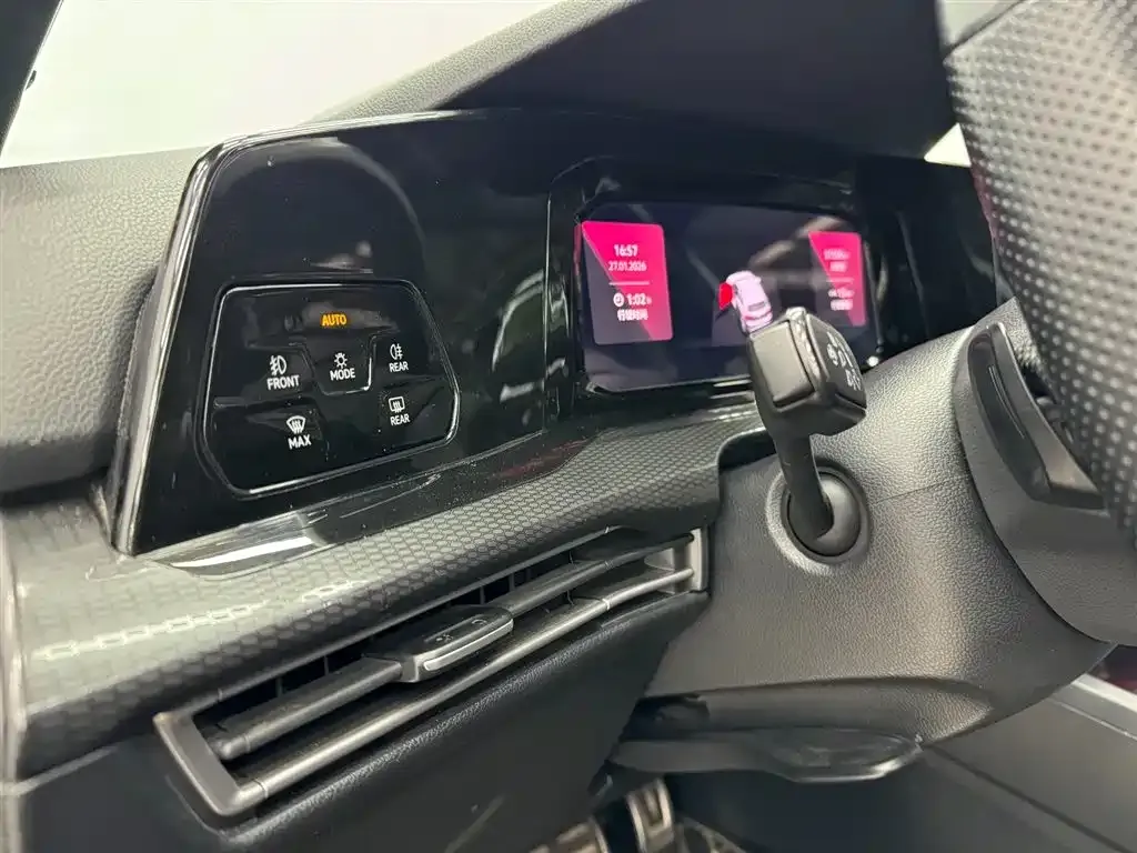 Volkswagen Golf GTI 2023 из CN, фото 5