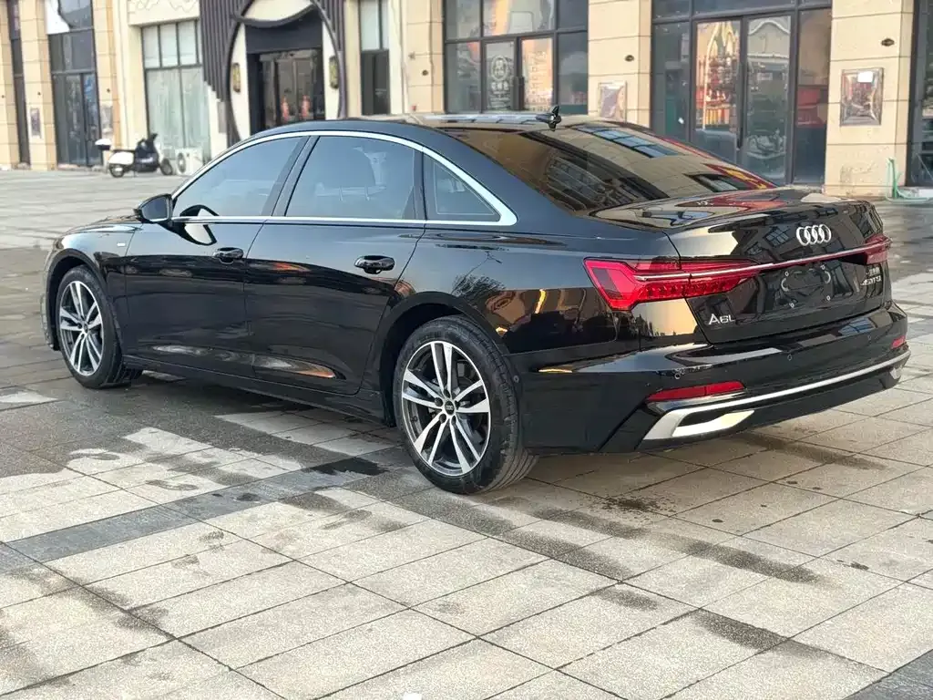 Audi A6L 2023 из CN, фото 3