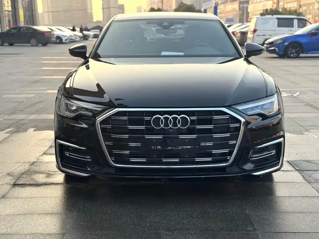 Audi A6L 2023 из CN, фото 8