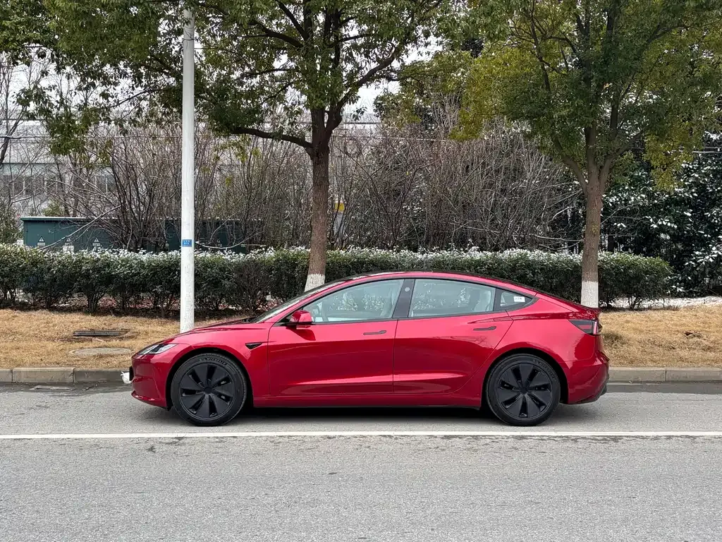 Tesla Model 3 2023 из CN, фото 4