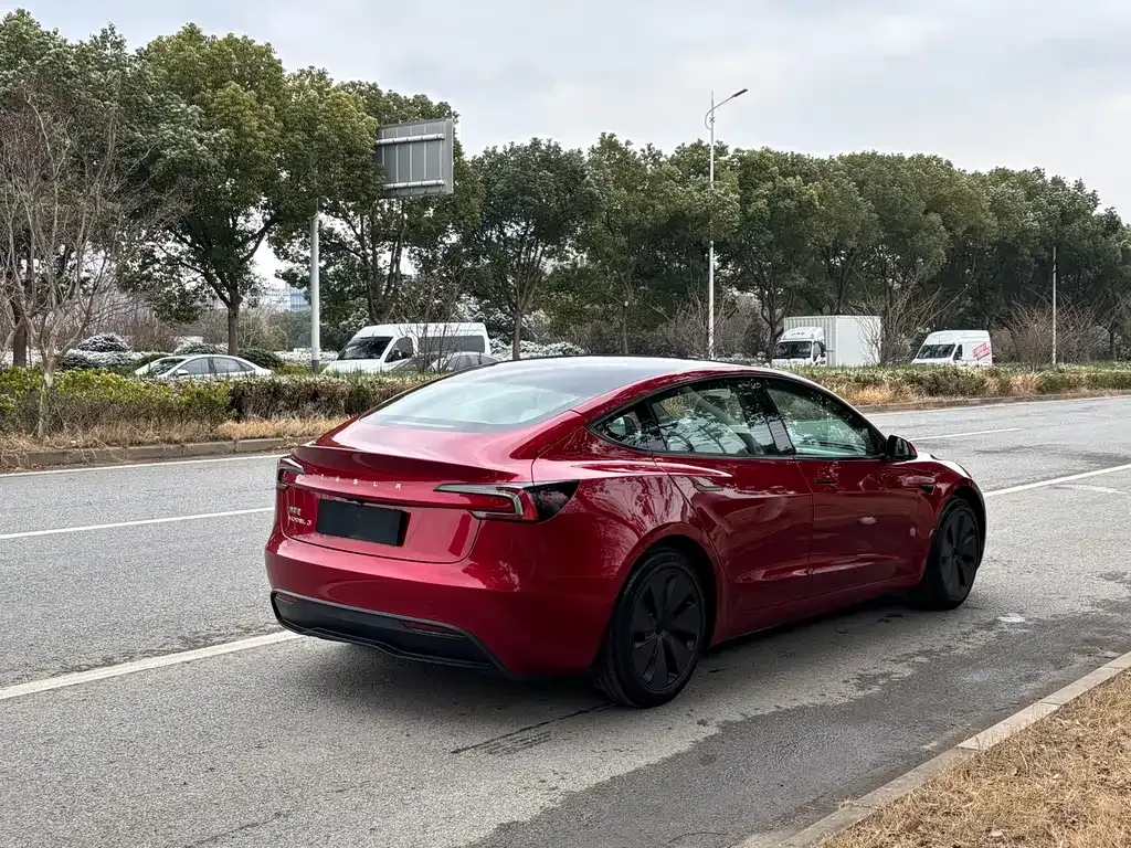 Tesla Model 3 2023 из CN, фото 8