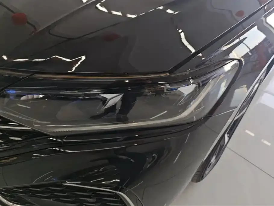 Volkswagen Passat 2024 из CN, фото 6