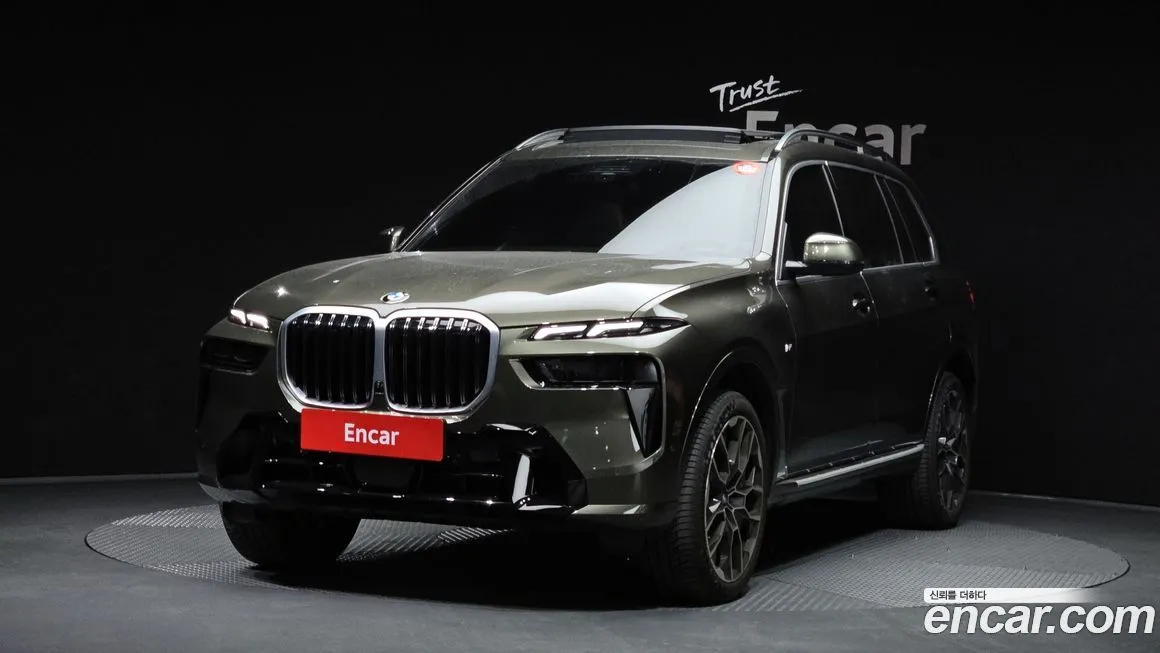 BMW X7 — фото 1