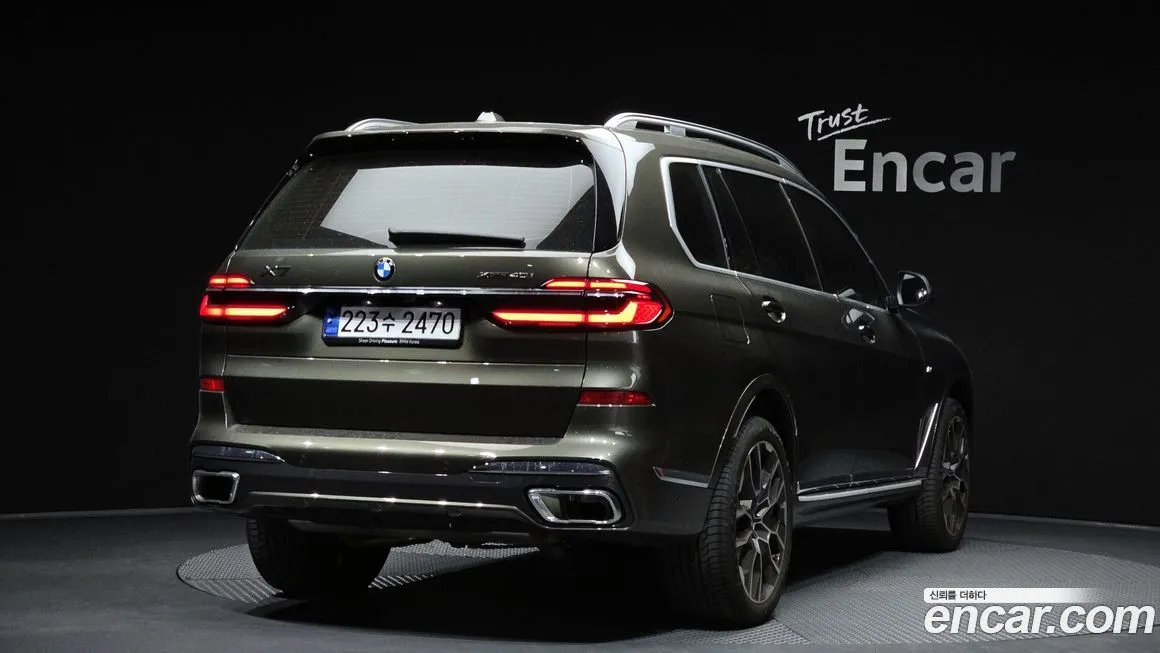 BMW X7 — фото 3