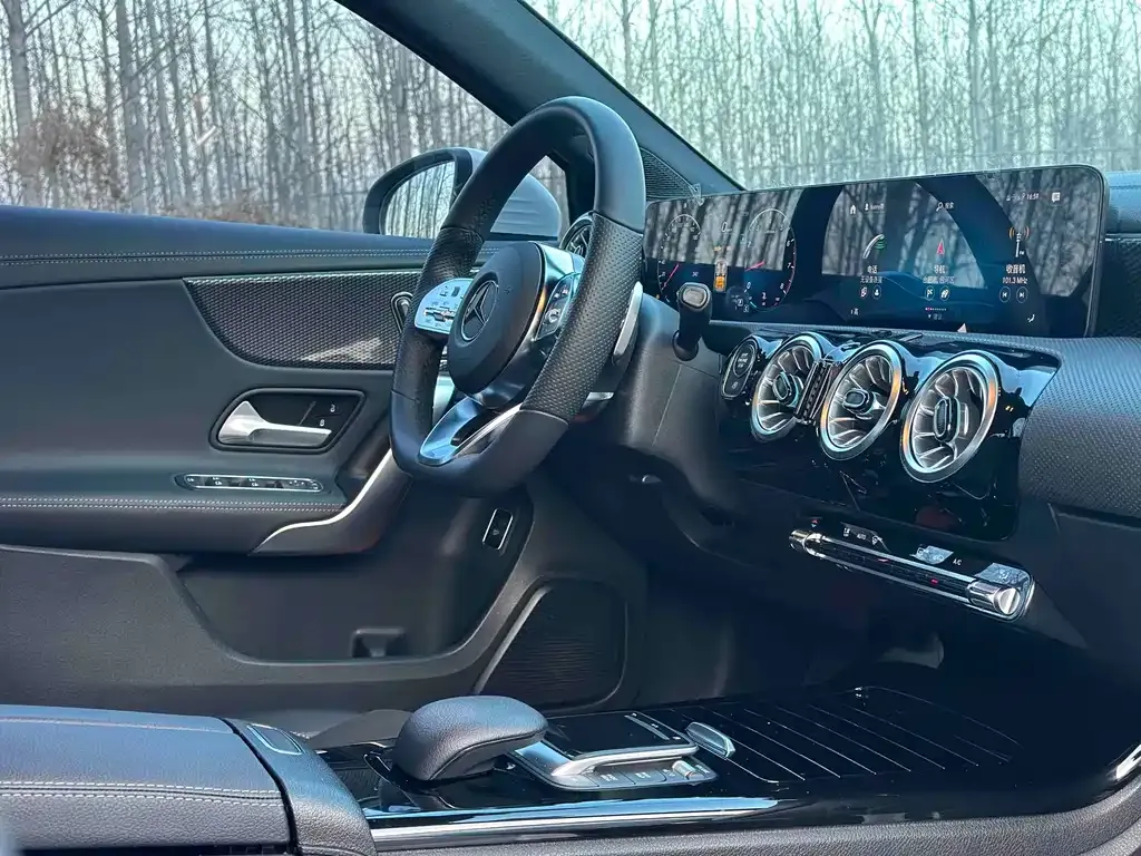 Mercedes-Benz A-Class 2022 из CN, фото 7