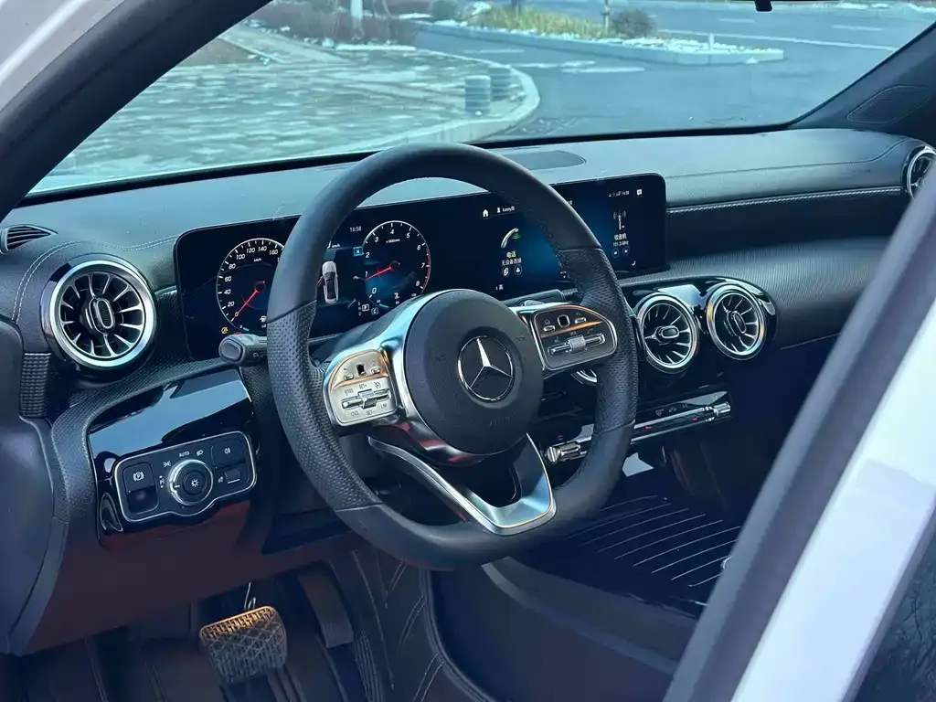 Mercedes-Benz A-Class 2022 из CN, фото 5