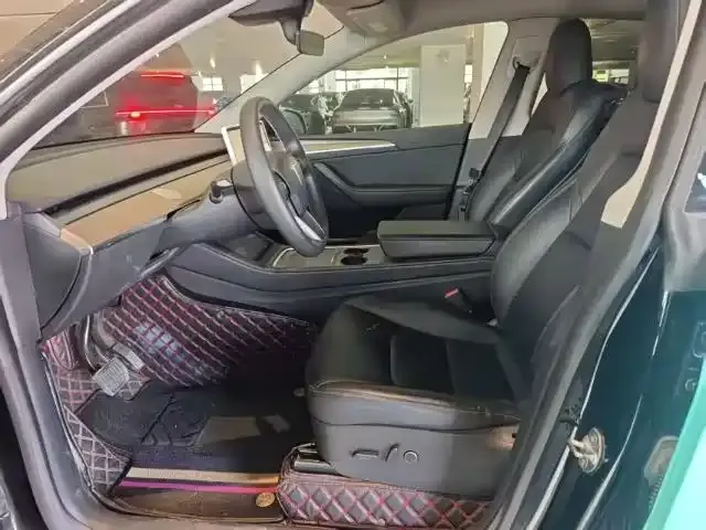 Tesla Model Y 2022 из CN, фото 9