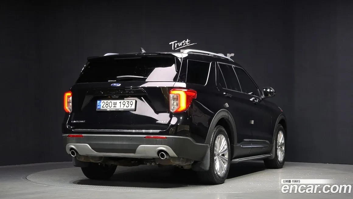 Ford Explorer 2021 из KR, фото 3