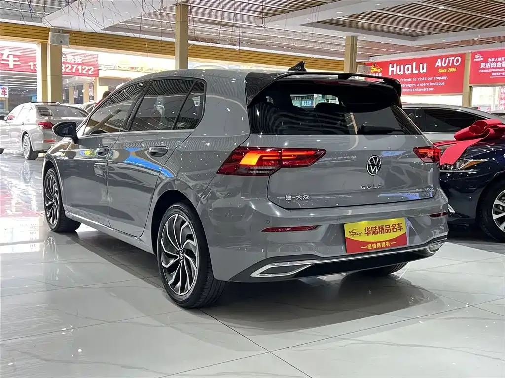 Volkswagen Golf 2022 из CN, фото 10