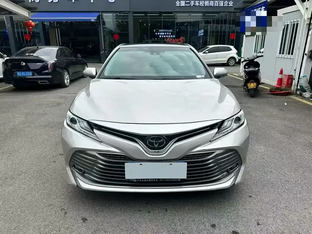Toyota Camry 2021 из CN, фото 7